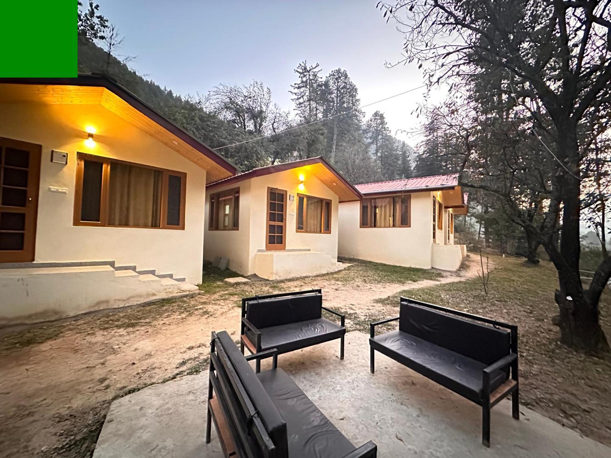 Ahava Kasol Riverside Cafe And Cottages Exteriör bild